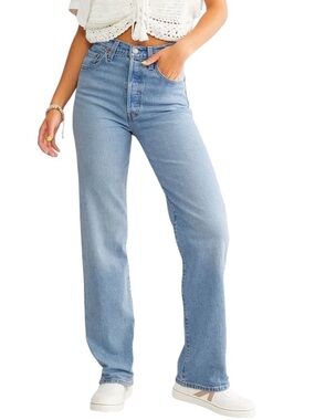 Levi’s Ribcage Straight high waist blue jeans size 27x27 excellent condition